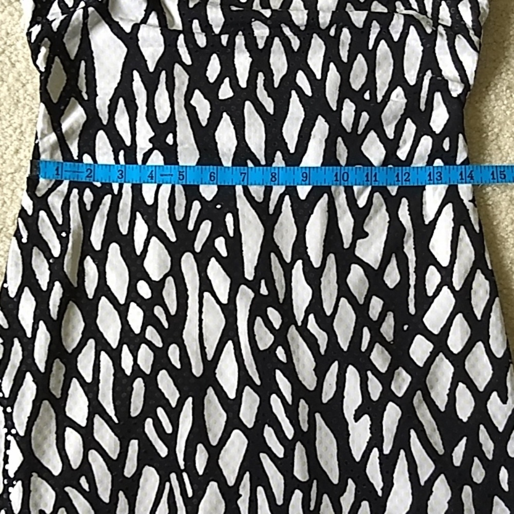 Cache Dress - Picture 7 of 8